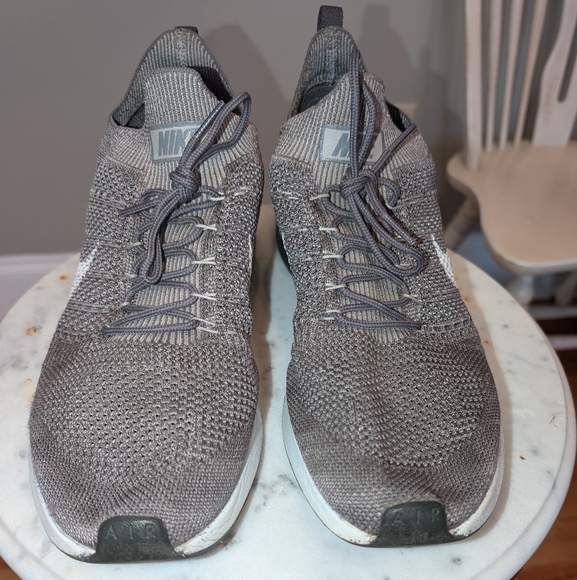 Nike Air Gray Size 13 - Picture 3 of 3